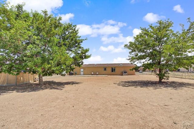 667 S Burro Dr, Pueblo West, CO 81007