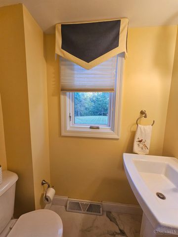 5929 Quailhill Drive, Green Twp, OH 45233