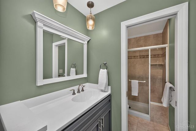 5929 Quailhill Drive, Green Twp, OH 45233