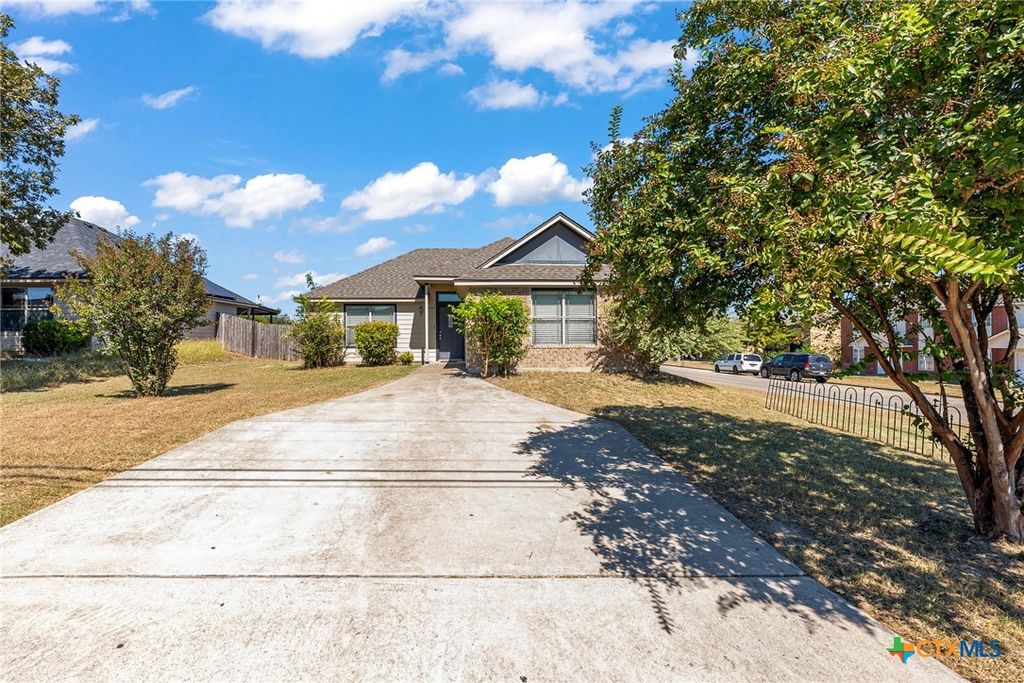 2504 Saulsbury Drive, Temple, TX 76504