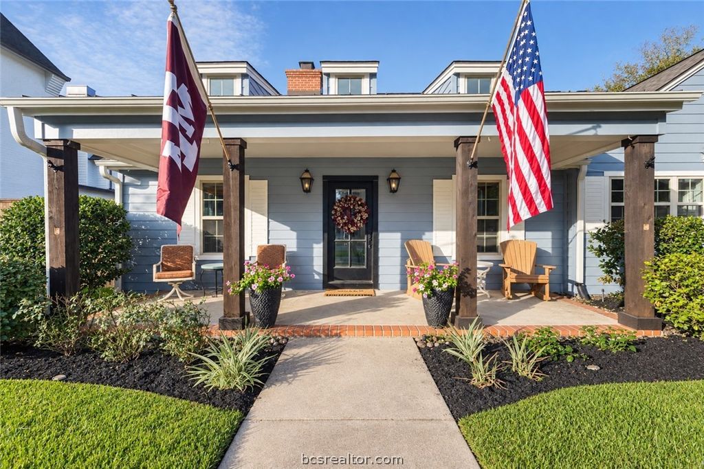 208 Pershing Avenue, College Station, TX 77840 — exterior