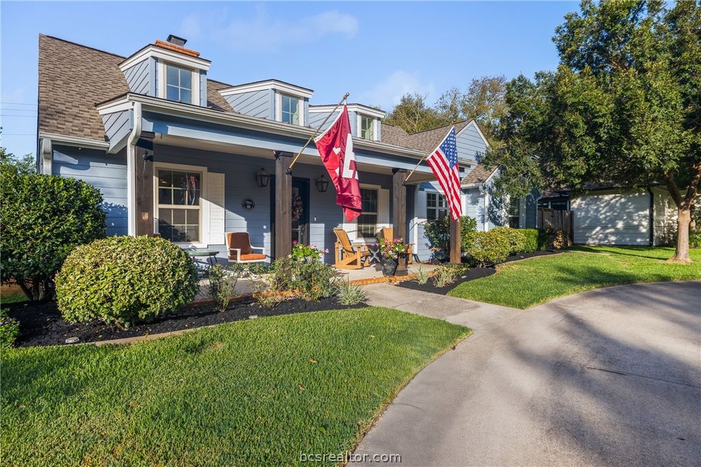 208 Pershing Avenue, College Station, TX 77840 — photo 2