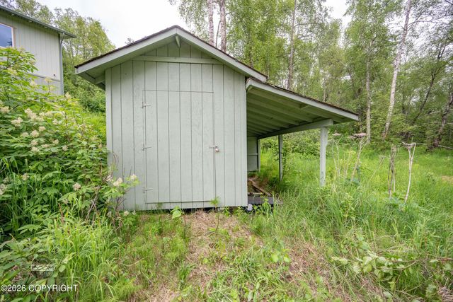 19834 Thornton Street, Chugiak, AK 99567