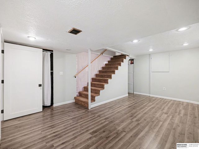 12116 Grover Street, Omaha, NE 68144