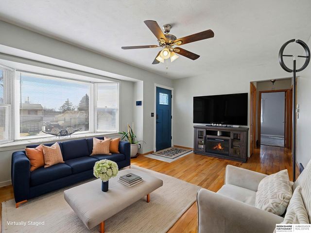 12116 Grover Street, Omaha, NE 68144