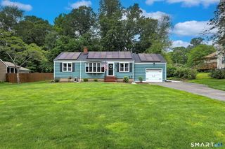78 Blackhouse Road, Trumbull, CT 06611