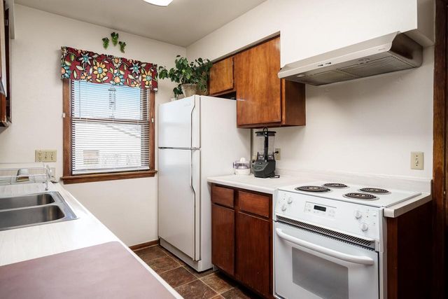 602 W Hilltop Trail, Fort Atkinson, WI 53538