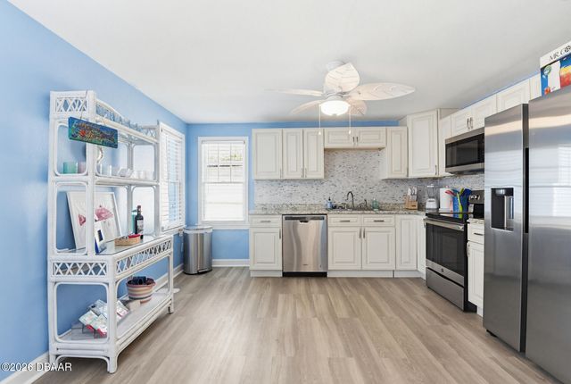 405 Wisteria Road, Daytona Beach, FL 32118