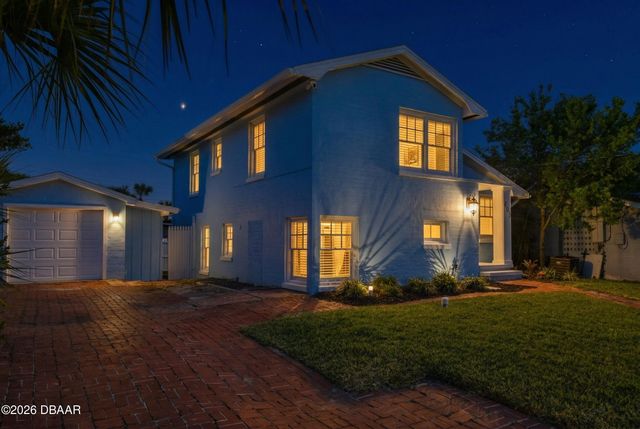 405 Wisteria Road, Daytona Beach, FL 32118