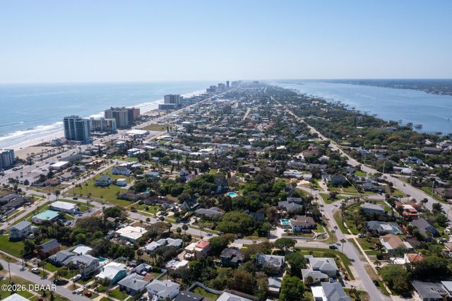 405 Wisteria Road, Daytona Beach, FL 32118