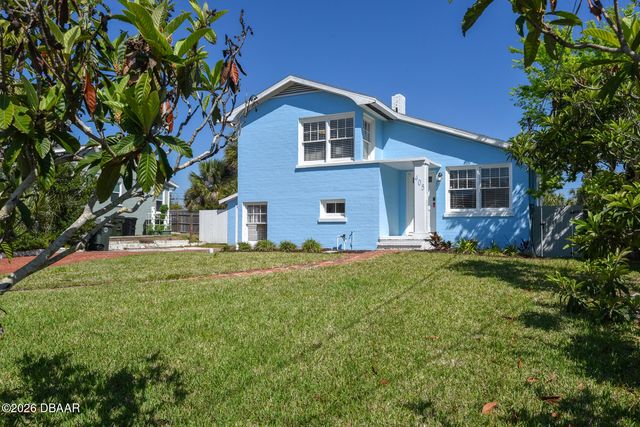 405 Wisteria Road, Daytona Beach, FL 32118
