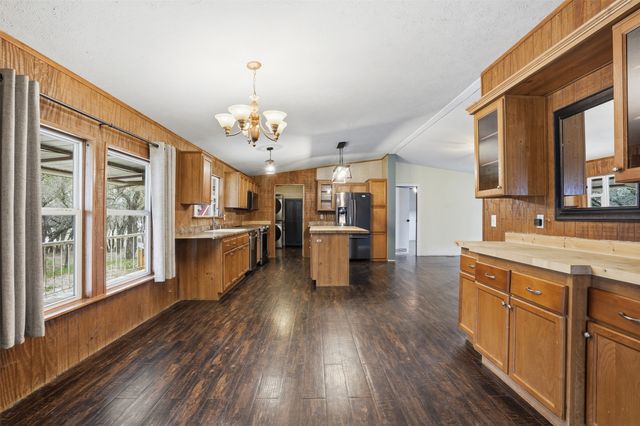 557 Farm to Market 3003, Graham, TX 76450