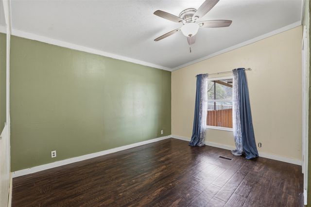 557 Farm to Market 3003, Graham, TX 76450