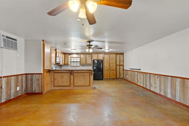 22360 Highway 321, Cleveland, TX 77327