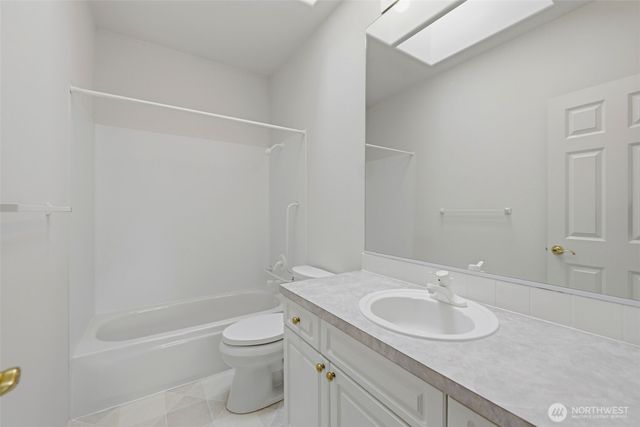 3831 68th Avenue W, Tacoma, WA 98466