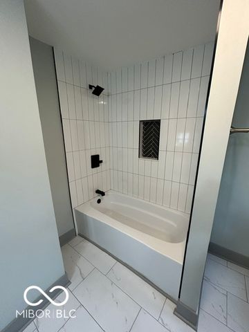 1542 S Alabama Street, Indianapolis, IN 46225
