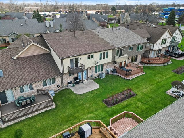 11742 Lighthouse Lane, Palos Heights, IL 60463