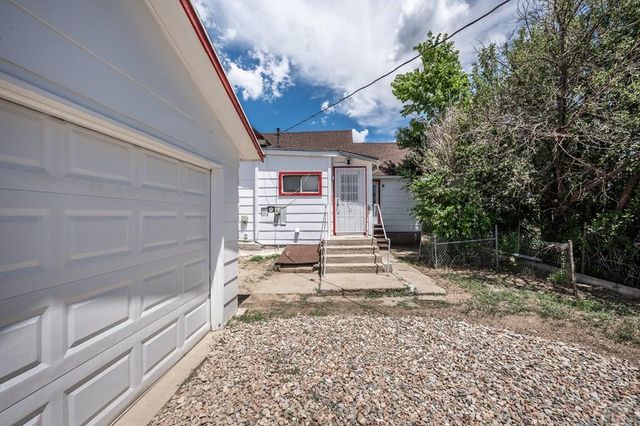 320 E Godding, Trinidad, CO 81082