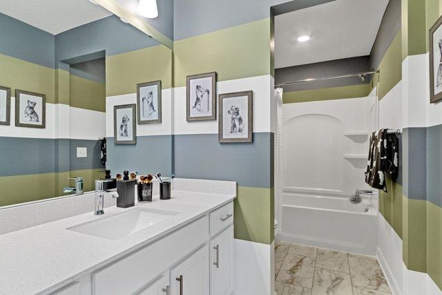 1742 Upper 141st Street E, Rosemount, MN 55068