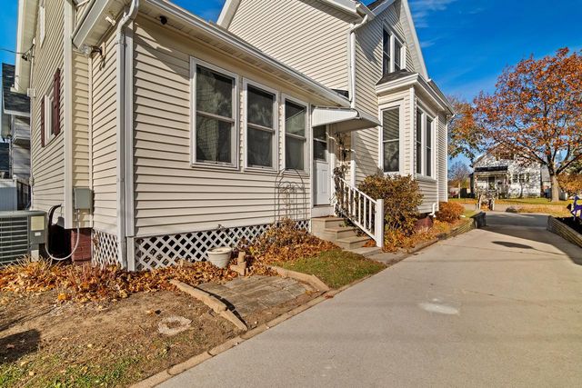 215 Lincoln AVENUE, Sheboygan, WI 53081