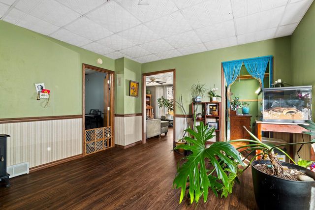 215 Lincoln AVENUE, Sheboygan, WI 53081