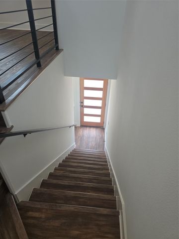 7601 Carver Ave 2, Austin, TX 78752
