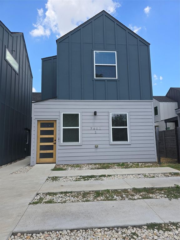 7601 Carver Ave 2, Austin, TX 78752