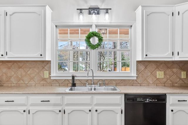 353 Battle Woods NW Trail, Marietta, GA 30064