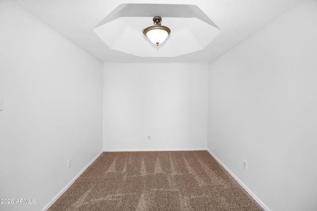 1880 E MORTEN Avenue 223, Phoenix, AZ 85020