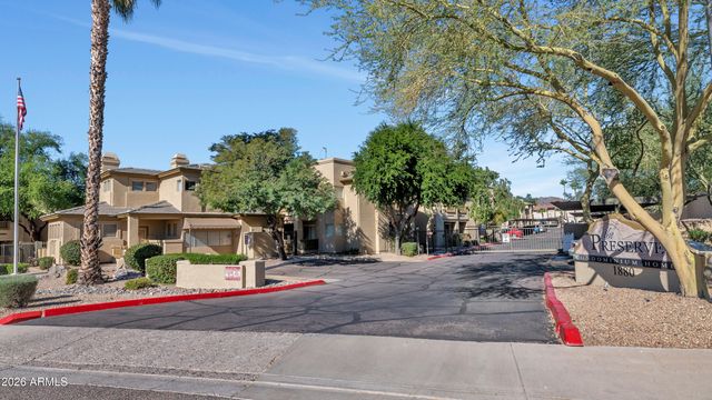 1880 E MORTEN Avenue 223, Phoenix, AZ 85020