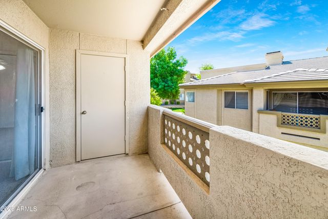 1880 E MORTEN Avenue 223, Phoenix, AZ 85020