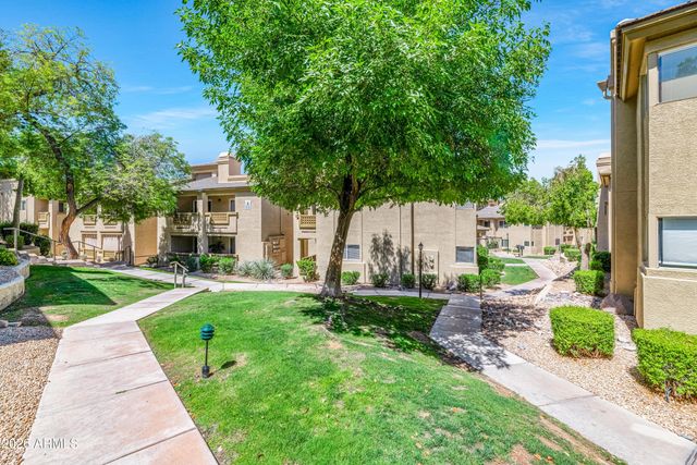 1880 E MORTEN Avenue 223, Phoenix, AZ 85020