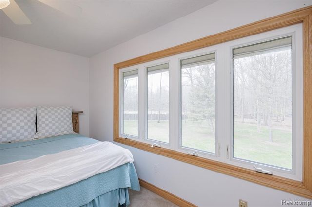 9247 Schrepfer Road, Howell, MI 48855