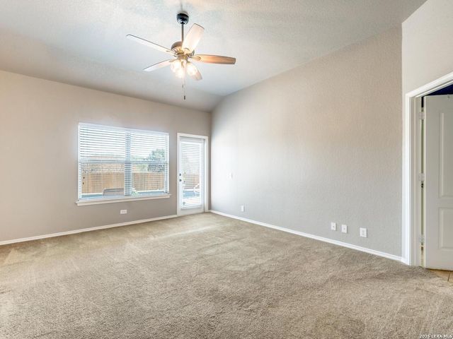 10306 Elizabeth, San Antonio, TX 78240