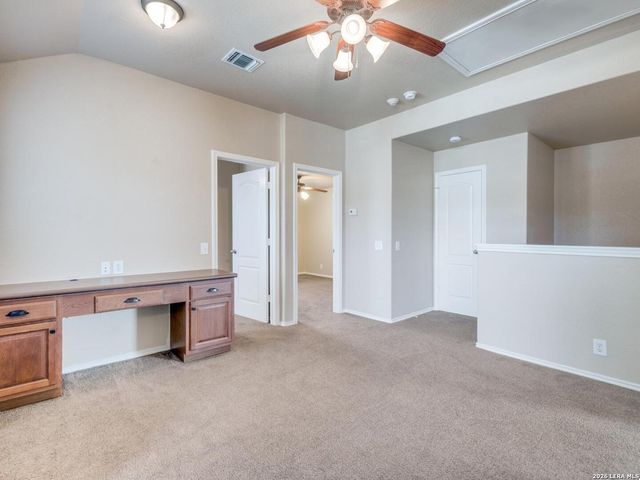 10306 Elizabeth, San Antonio, TX 78240