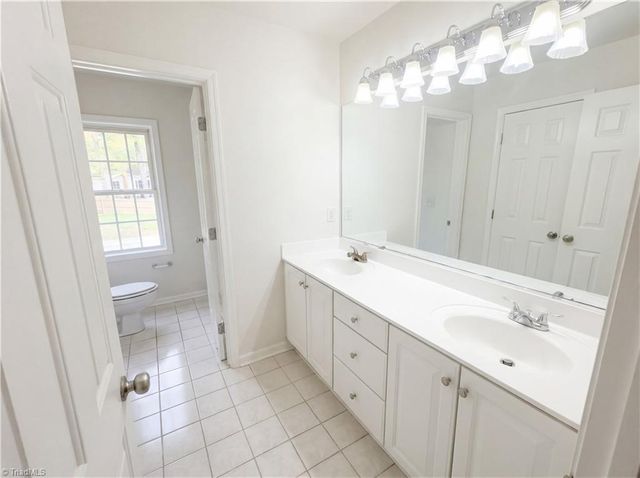 2802 Kinsey Court, Summerfield, NC 27358