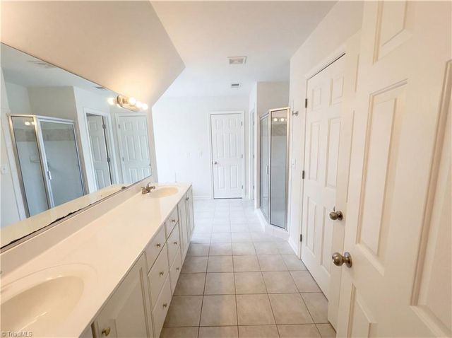 2802 Kinsey Court, Summerfield, NC 27358