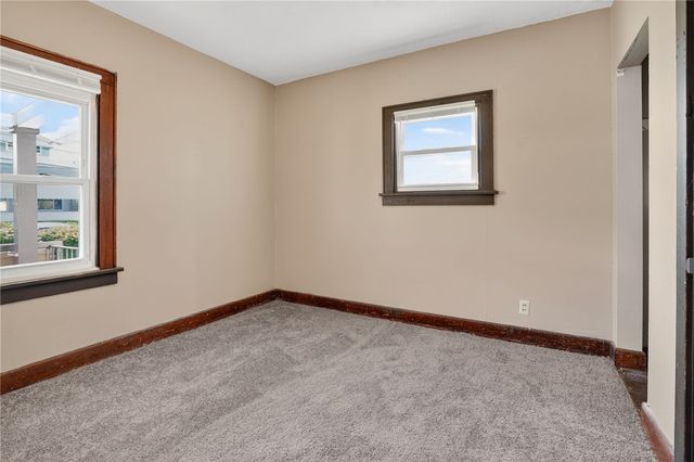 819 Monterey St, Duquesne, PA 15110