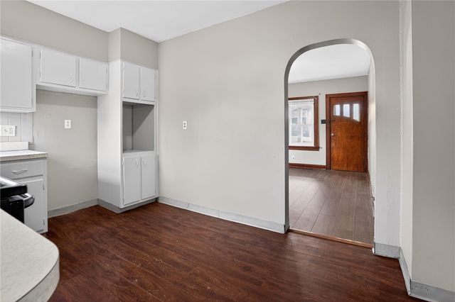 819 Monterey St, Duquesne, PA 15110