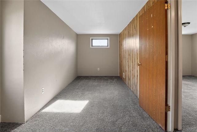 819 Monterey St, Duquesne, PA 15110