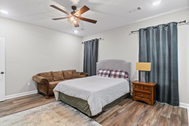 27 Marthas Field Drive, Greenbrier, AR 72058