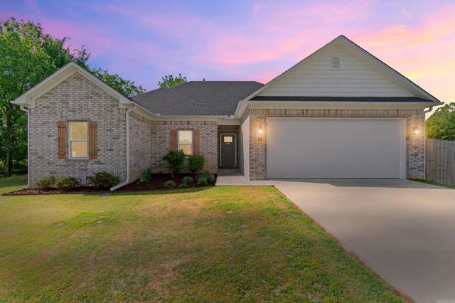 27 Marthas Field Drive, Greenbrier, AR 72058