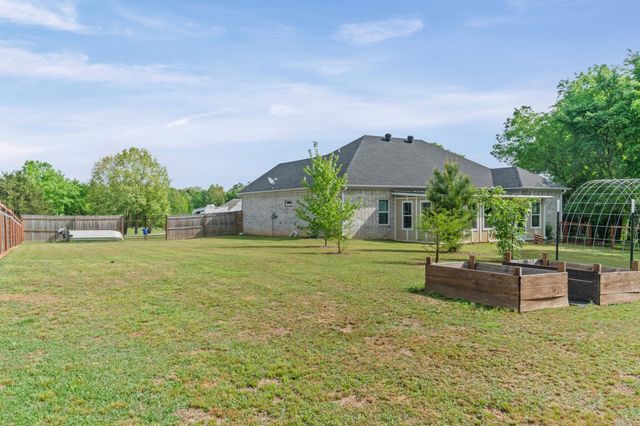27 Marthas Field Drive, Greenbrier, AR 72058