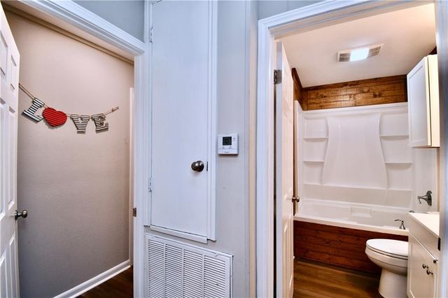 76 LITTLE JOHN Lane, Dry Prong, LA 71423