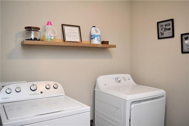 76 LITTLE JOHN Lane, Dry Prong, LA 71423