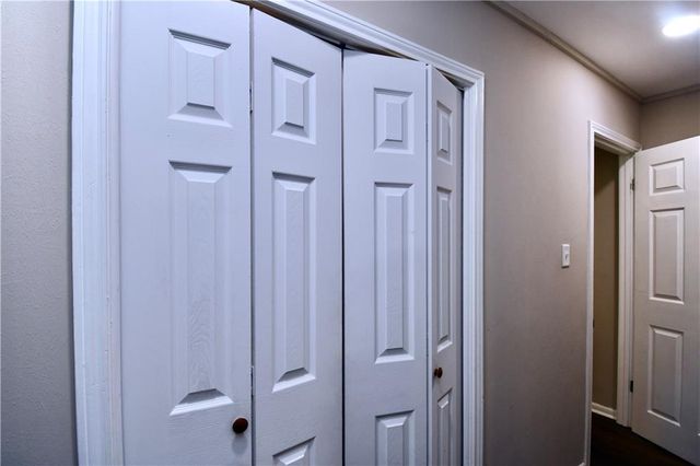 76 LITTLE JOHN Lane, Dry Prong, LA 71423