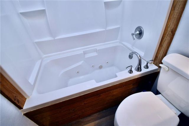 76 LITTLE JOHN Lane, Dry Prong, LA 71423