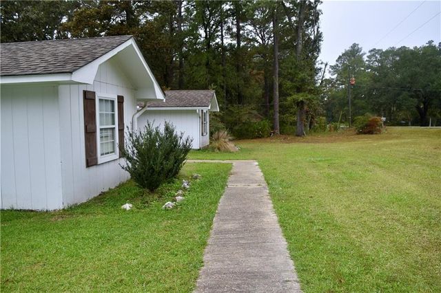 76 LITTLE JOHN Lane, Dry Prong, LA 71423