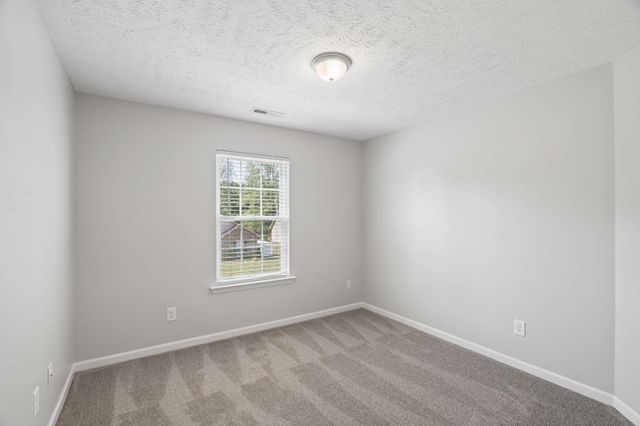 230 Timber Cir, Manchester, TN 37355