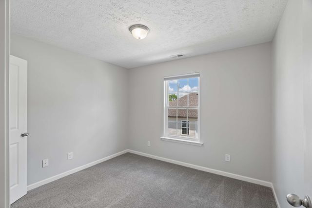 230 Timber Cir, Manchester, TN 37355